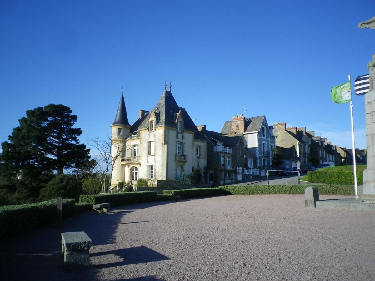Studio 2 Pers Cancale Vue Mer Apartment Luaran gambar